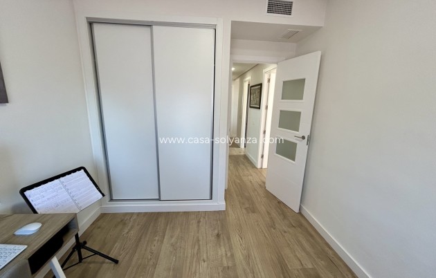 Resale - Apartment / flat - Los Alcázares - Costa Calida