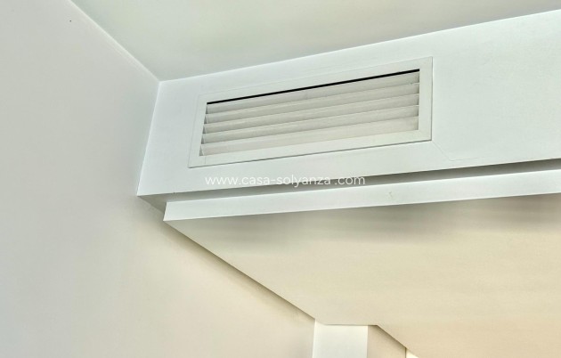 Herverkoop - Appartement / flat - Torrevieja - Center