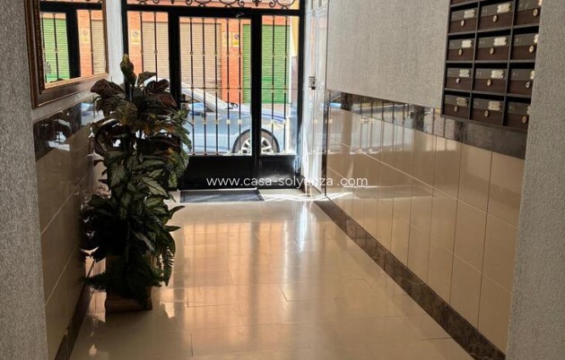 Herverkoop - Appartement / flat - Almoradí - Costa Blanca