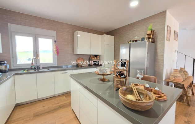 Herverkoop - Villa - Pinoso - Inland