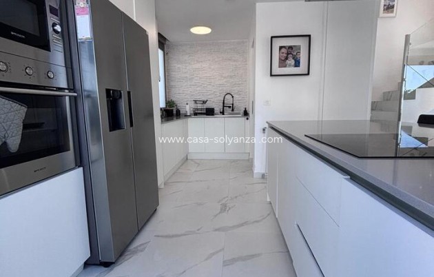 Herverkoop - Villa - Villamartin - PAU 8