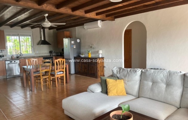 Herverkoop - Finca / Country Property - Abanilla