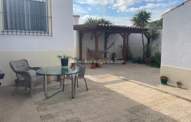 Herverkoop - Finca / Country Property - Abanilla