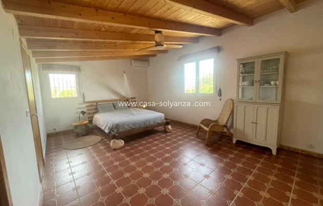 Herverkoop - Finca / Country Property - Abanilla