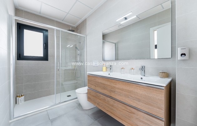 Herverkoop - Villa - Los Montesinos