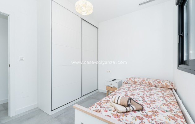 Herverkoop - Villa - Los Montesinos