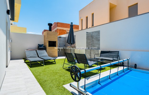 Herverkoop - Villa - Los Montesinos