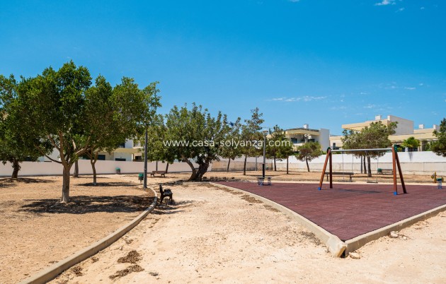 Herverkoop - Villa - Los Montesinos