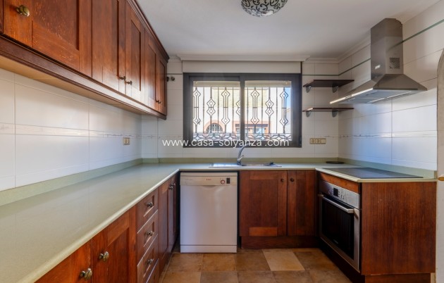 Wiederverkauf - Villa - Villamartin - Villamartín