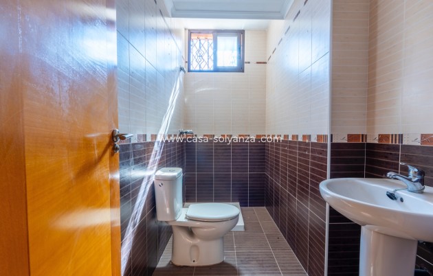 Wiederverkauf - Villa - Villamartin - Villamartín