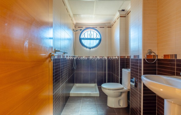 Wiederverkauf - Villa - Villamartin - Villamartín