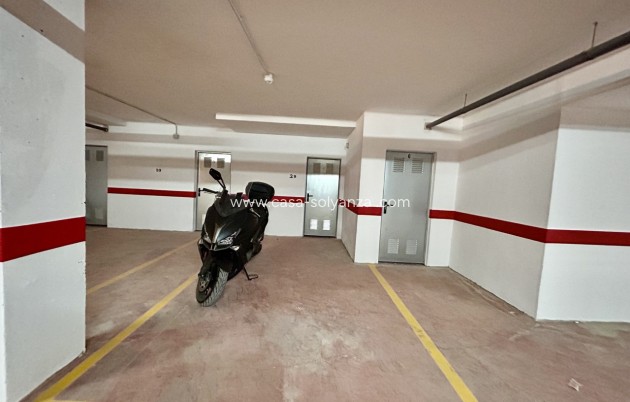 Herverkoop - Appartement / flat - Los Alcázares