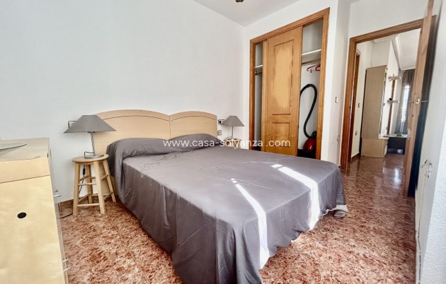 Herverkoop - Appartement / flat - Los Altos