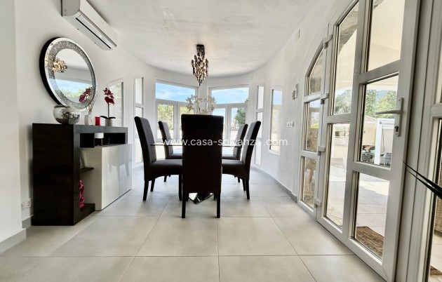 Herverkoop - Villa - Cabo Roig