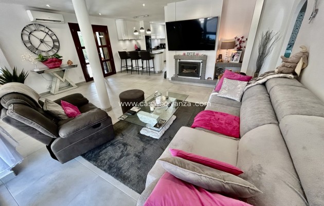 Herverkoop - Villa - Cabo Roig