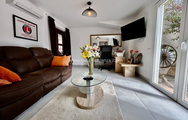 Herverkoop - Villa - Cabo Roig