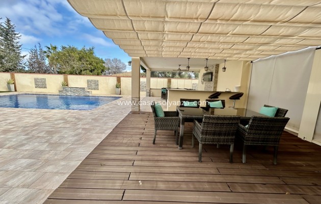 Herverkoop - Villa - Cabo Roig