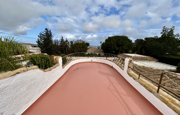 Herverkoop - Villa - Cabo Roig