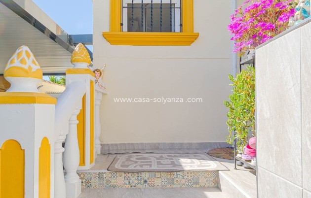 Herverkoop - Adosado - Punta Prima