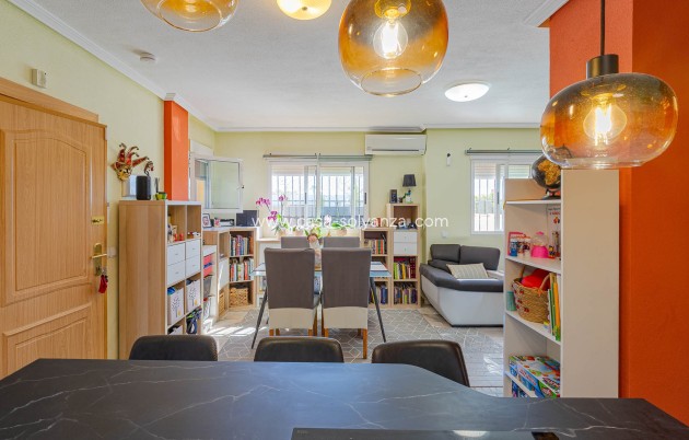 Herverkoop - Adosado - Punta Prima