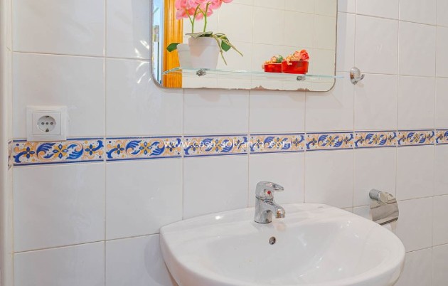 Herverkoop - Adosado - Punta Prima