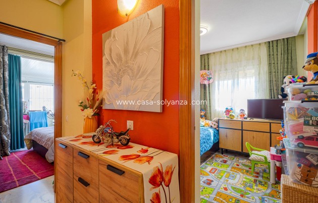 Herverkoop - Adosado - Punta Prima