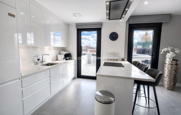 Herverkoop - Villa - Los Balcones - Costa Blanca