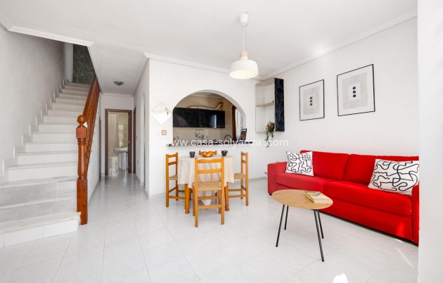 Resale - Villa - Torrevieja - Nueva Torrevieja