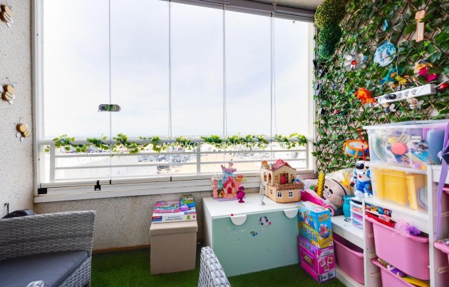 Resale - Apartment / flat - Torrevieja - Center