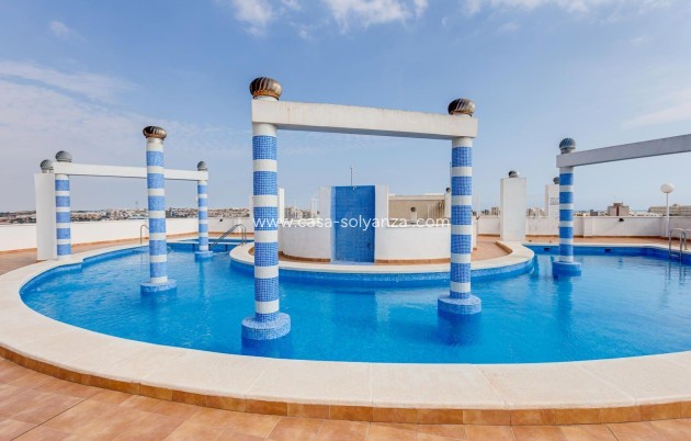 Resale - Apartment / flat - Torrevieja - Center