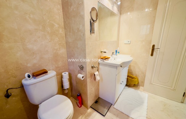 Herverkoop - Villa - Orihuela Costa - Playa Flamenca