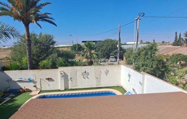 Resale - Townhouse - Dolores de Pacheco - Inland