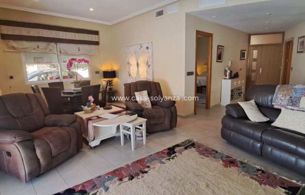 Resale - Townhouse - Dolores de Pacheco - Inland