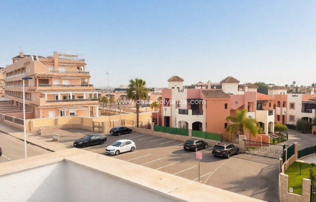 Herverkoop - Appartement / flat - Torrevieja - Punta Prima
