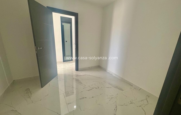 Wiederverkauf - Villa - Orihuela Costa