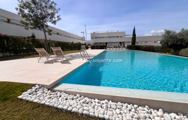 Herverkoop - Appartement / flat - Torrevieja - Los Balcones