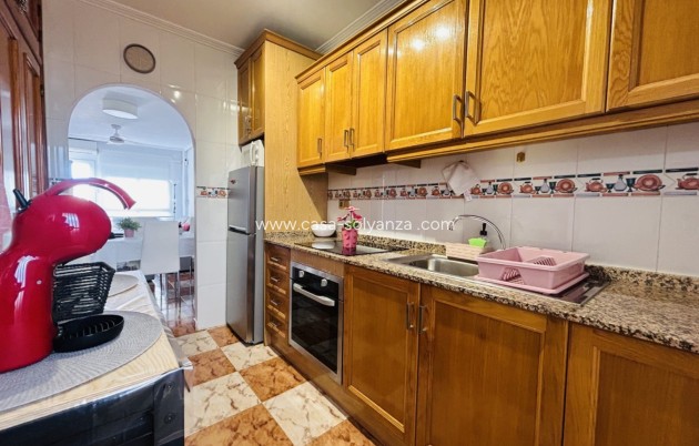 Herverkoop - Appartement / flat - Orihuela - La Zenia