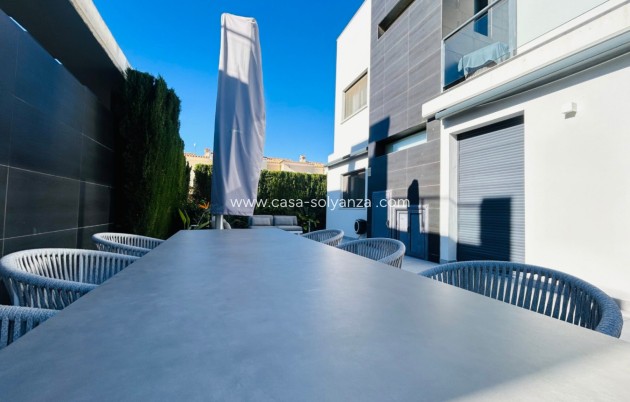 Herverkoop - Villa - Orihuela - Cabo Roig