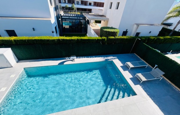 Herverkoop - Villa - Orihuela - Cabo Roig