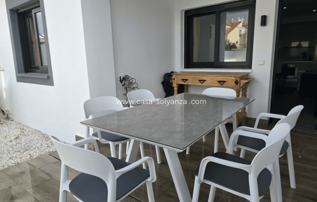 Resale - Apartment / flat - Orihuela Costa - La Zenia