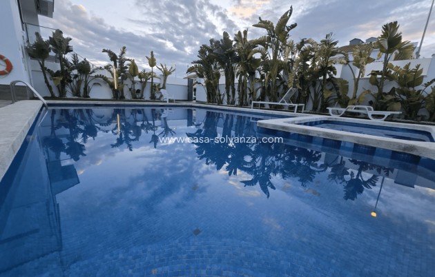 Resale - Apartment / flat - Orihuela Costa - La Zenia