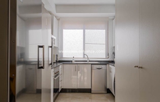 Herverkoop - Appartement / flat - Lomas de Cabo Roig