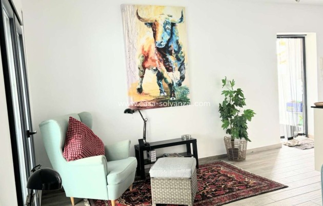 Herverkoop - Villa - Orihuela - Punta Prima