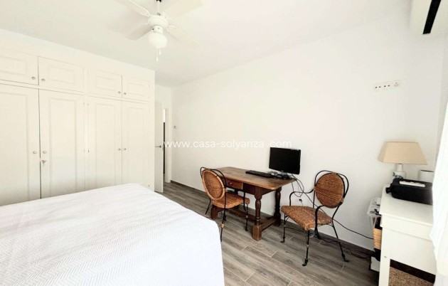 Herverkoop - Villa - Orihuela - Punta Prima