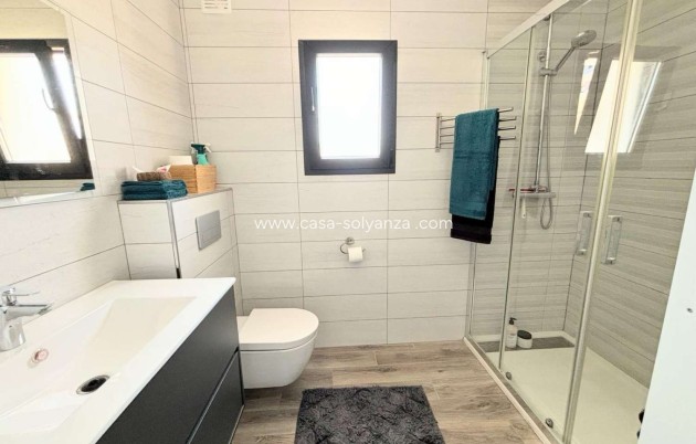 Herverkoop - Villa - Orihuela - Punta Prima