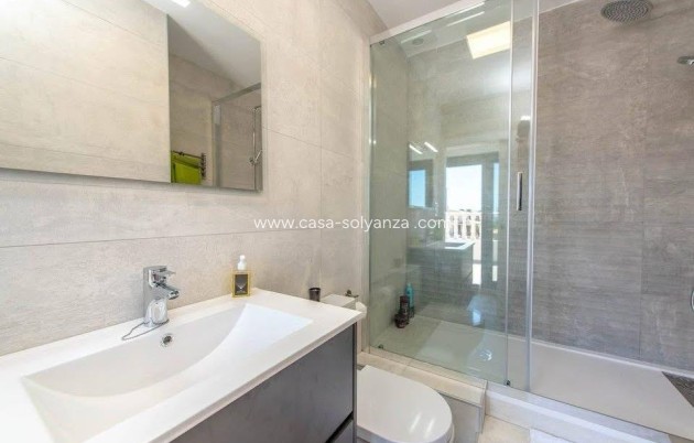 Herverkoop - Villa - Orihuela - Punta Prima