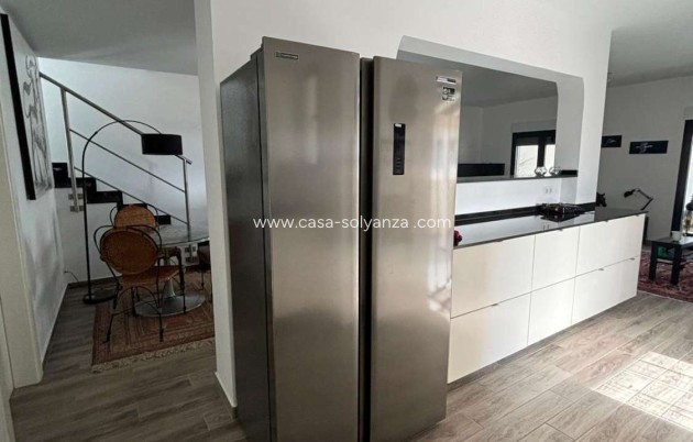 Herverkoop - Villa - Orihuela - Punta Prima