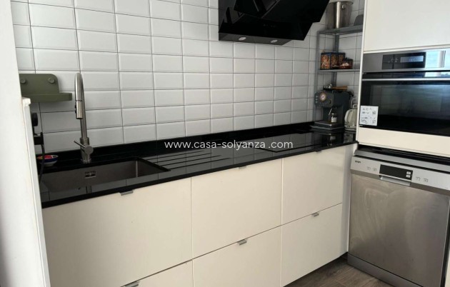 Herverkoop - Villa - Orihuela - Punta Prima