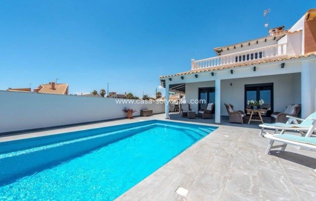 Herverkoop - Villa - Orihuela - Punta Prima