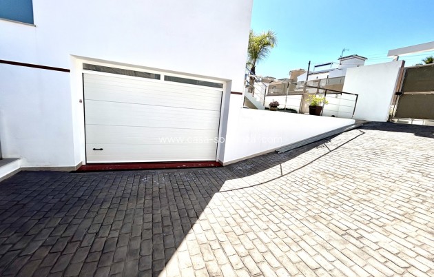 Herverkoop - Villa - Villamartin - Costa Blanca